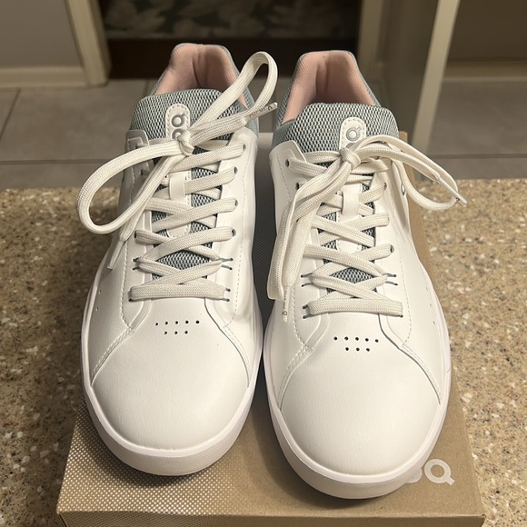 Brand new On The Roger Advantage - Picture 4 of 4